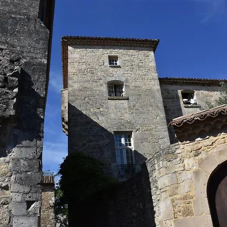 Séjour chez l'habitant Prieuré du 17è *